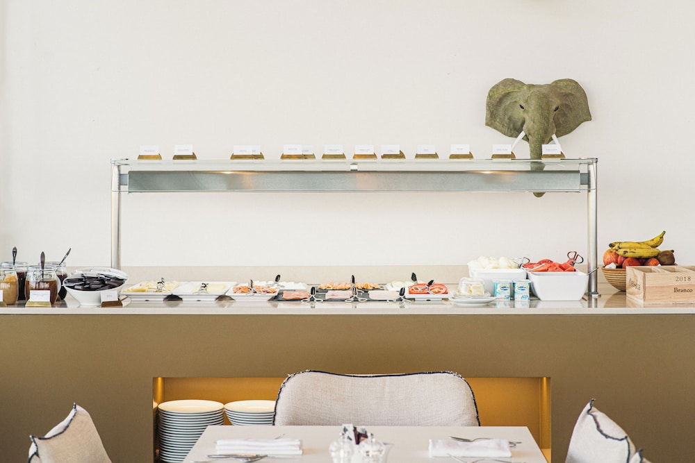 Palmares Beach House Hotel - Adults Friendly — Restaurant & bars in Lagos, Faro