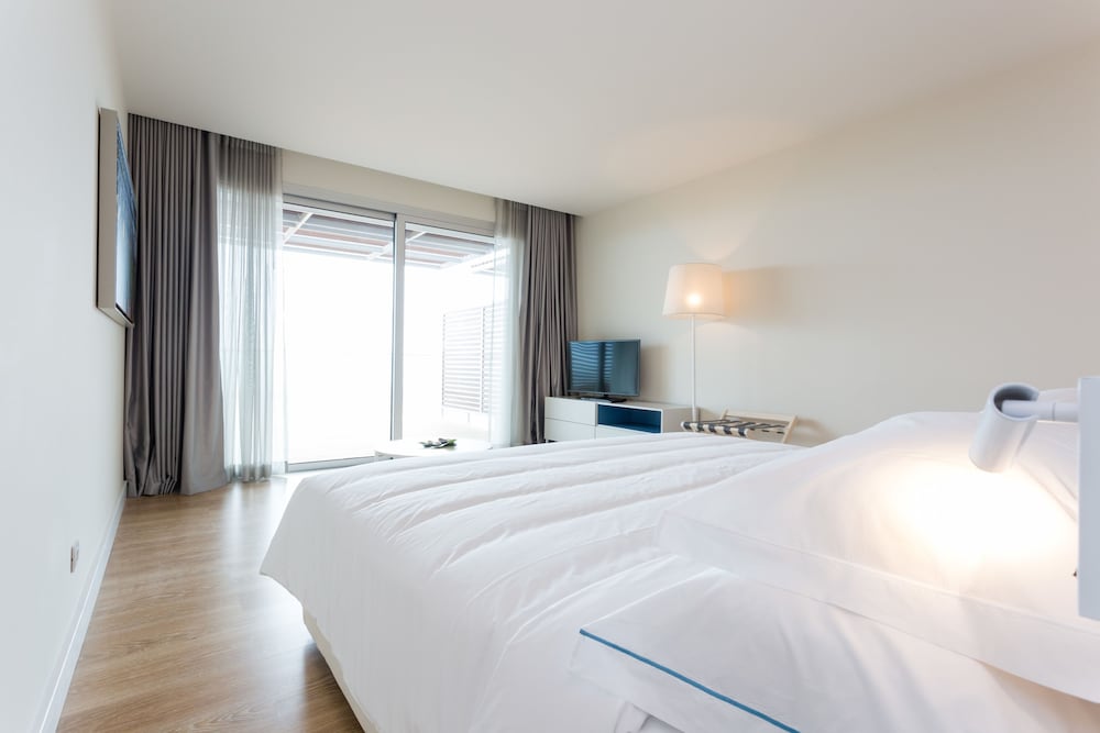 Palmares Beach House Hotel - Adults Friendly — Hotel rooms in Lagos, Faro