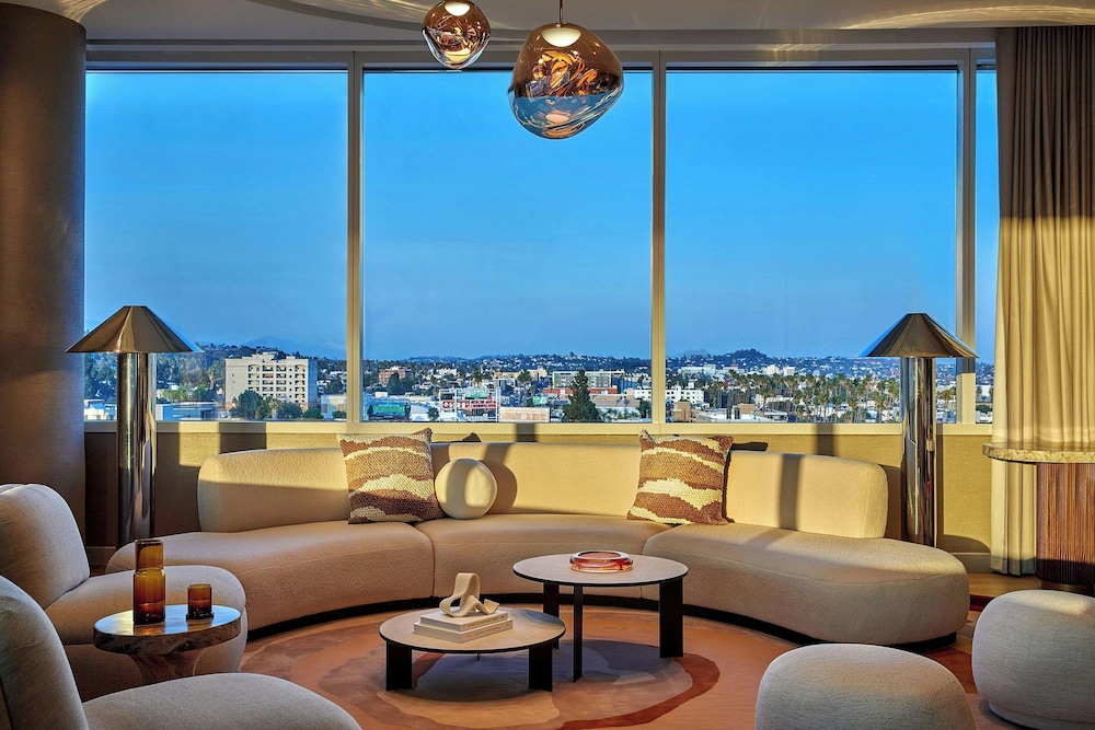 W Hollywood — Hotel rooms in Los Angeles, California