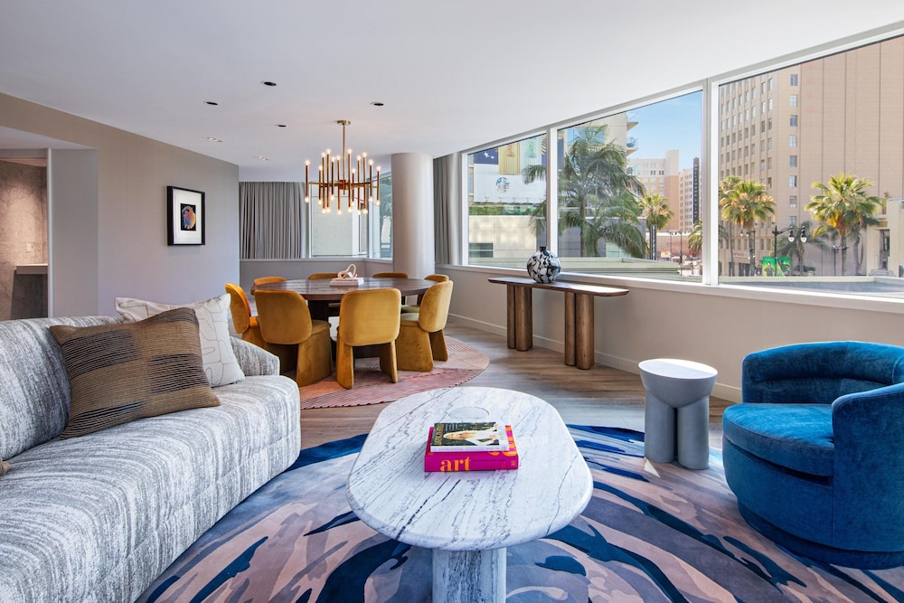 W Hollywood — Hotel rooms in Los Angeles, California