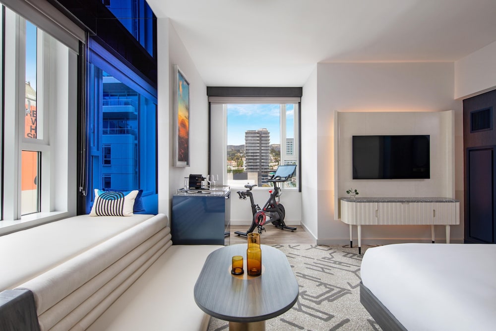 W Hollywood — Hotel rooms in Los Angeles, California