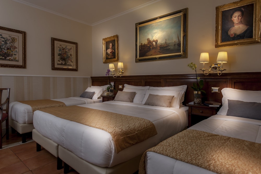 Hotel des Artistes — Hotel rooms in Rome, Lazio