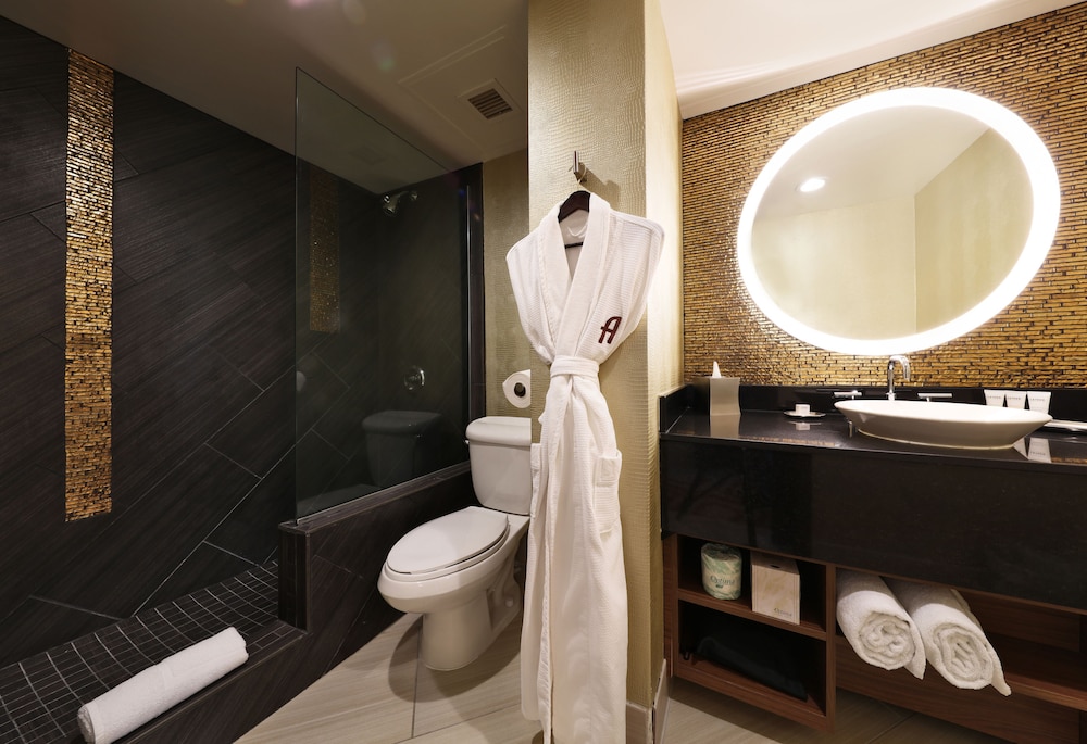 Hotel Angeleno — Hotel rooms in Los Angeles, California