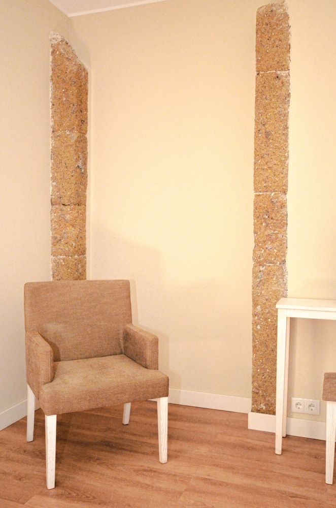 Hotel Solar do Bom Jesus — Hotel rooms in Santa Cruz, Madeira