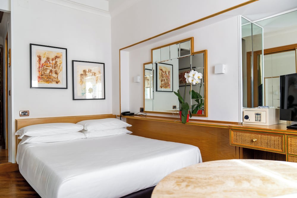 Hotel Oxford — Hotel rooms in Rome, Lazio