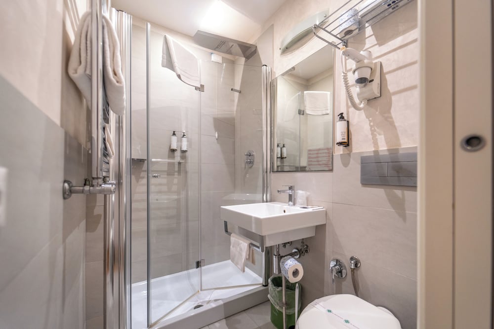 Hotel Oxford — Hotel rooms in Rome, Lazio
