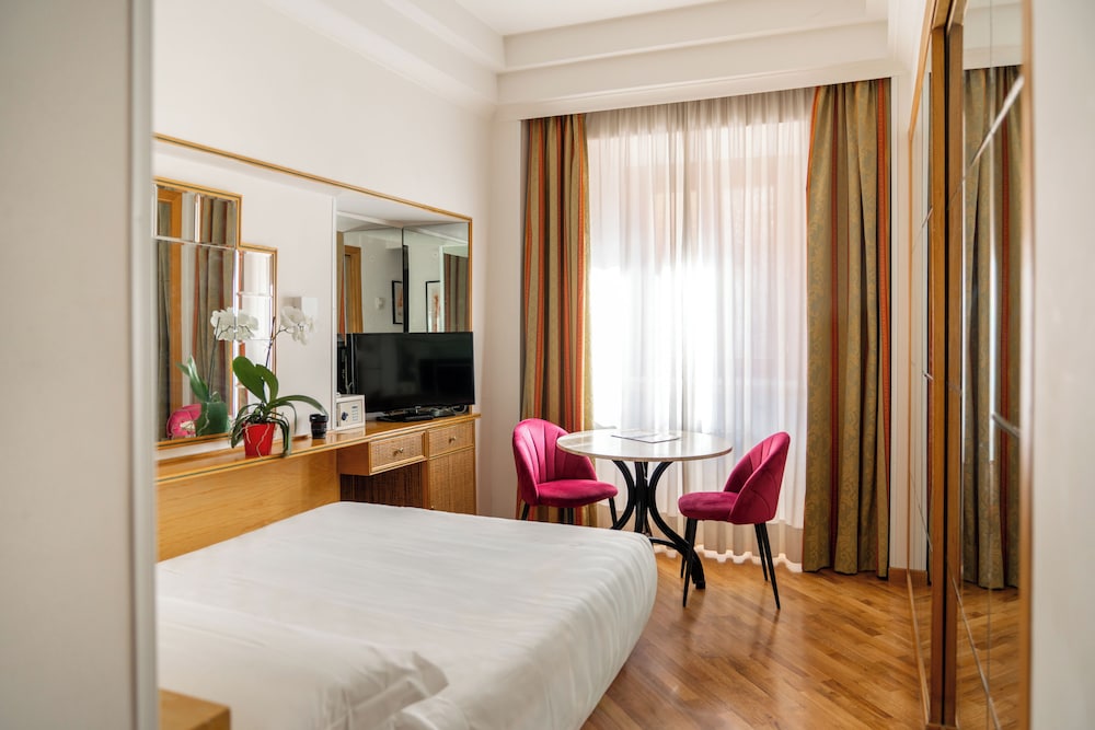 Hotel Oxford — Hotel rooms in Rome, Lazio