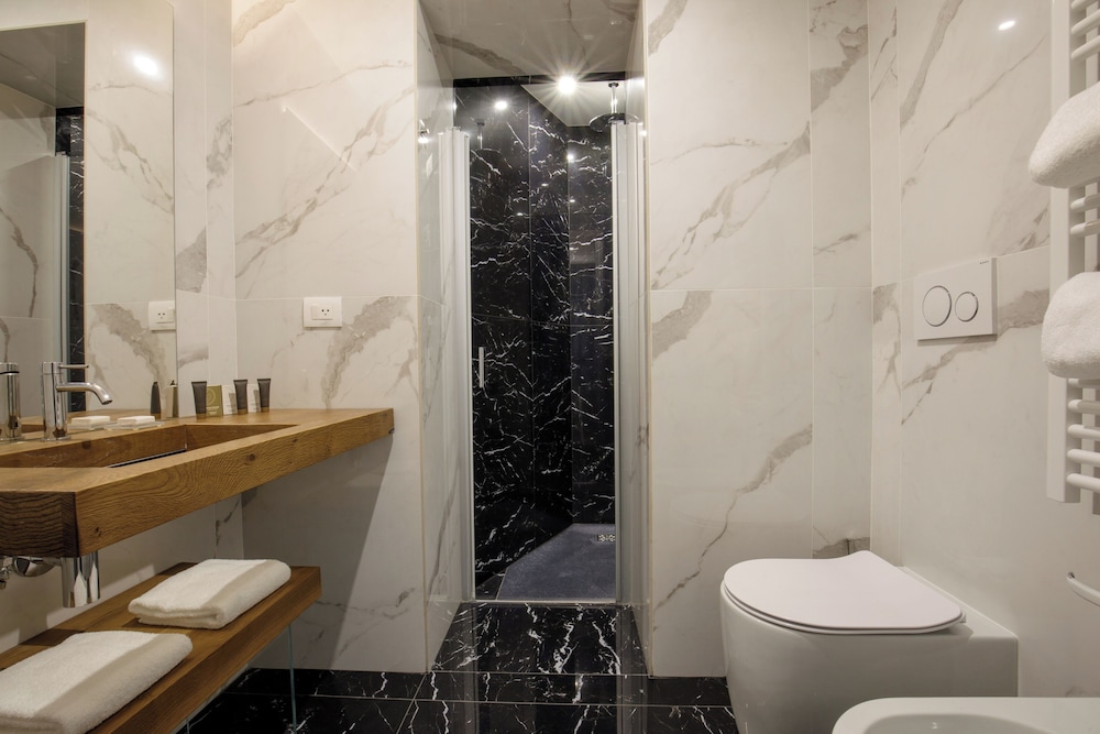 Hotel Regno by Hannah Hotels Collection — Hotel rooms in Rome, Lazio