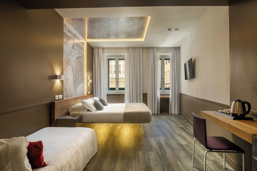 Hotel Regno by Hannah Hotels Collection — Hotel rooms in Rome, Lazio