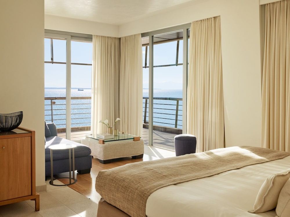 Daios Luxury Living