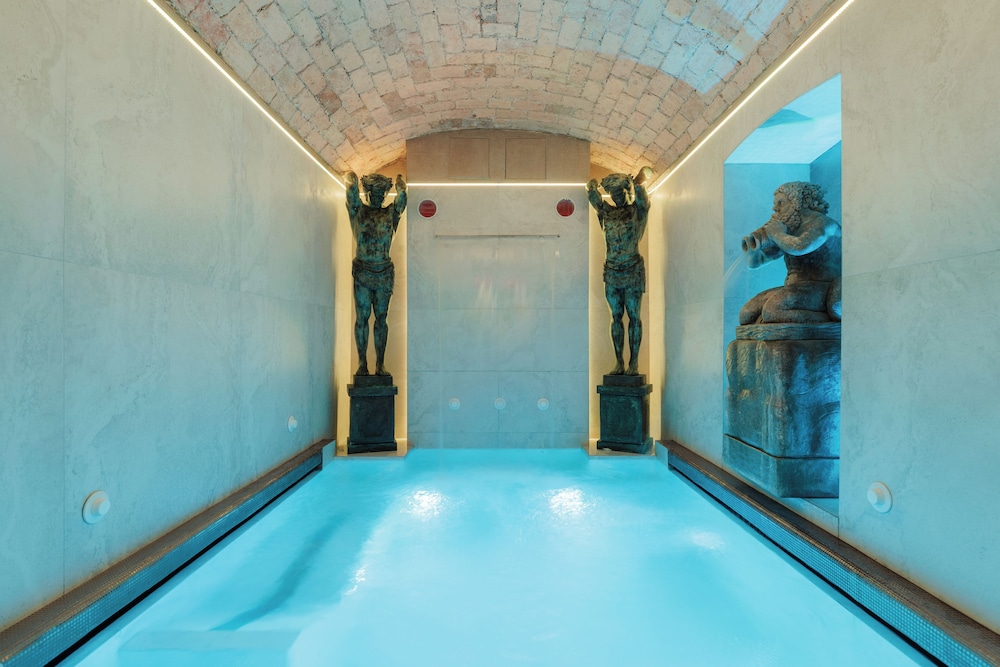 ROMANICO PALACE LUXURY HOTEL & SPA — Spa in Rome, Lazio