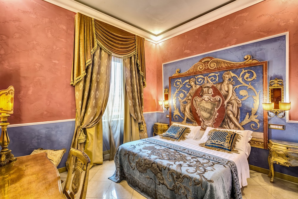 ROMANICO PALACE LUXURY HOTEL & SPA — Hotel rooms in Rome, Lazio