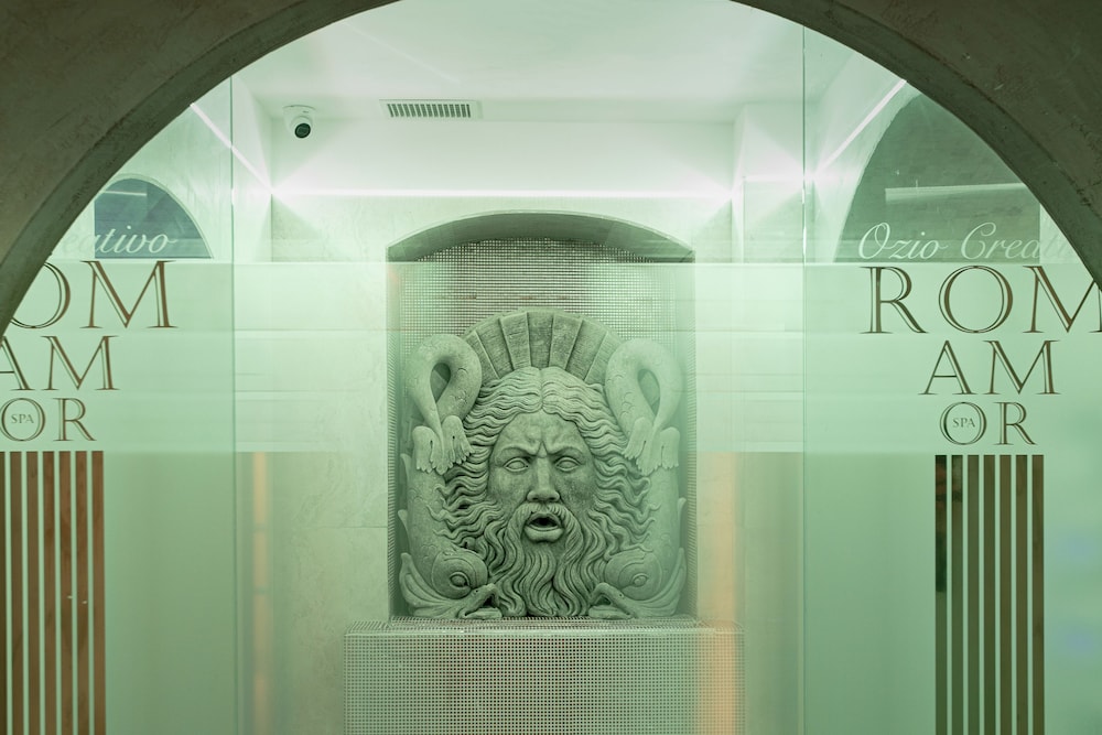 ROMANICO PALACE LUXURY HOTEL & SPA — Spa in Rome, Lazio