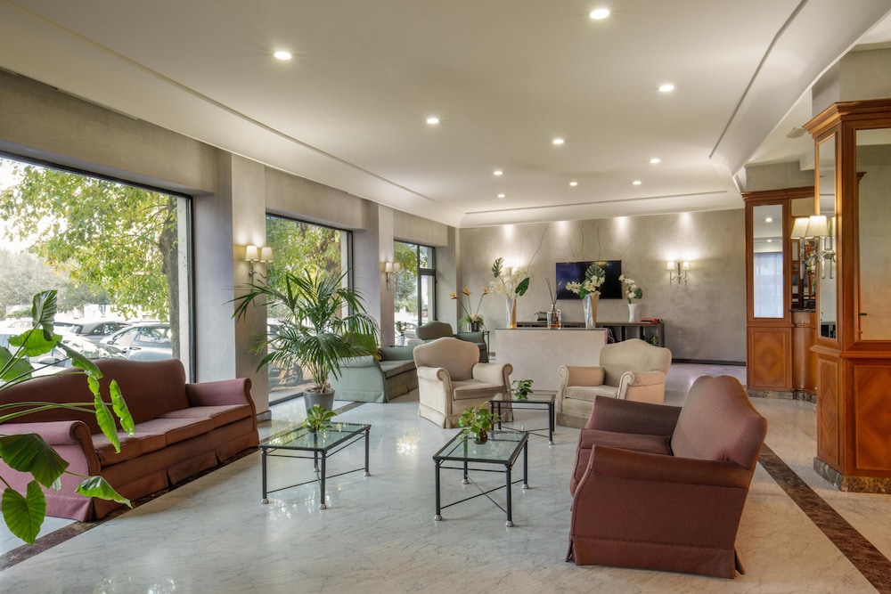 Hotel Santa Costanza by OMNIA hotels — Hotel building in Rome, Lazio