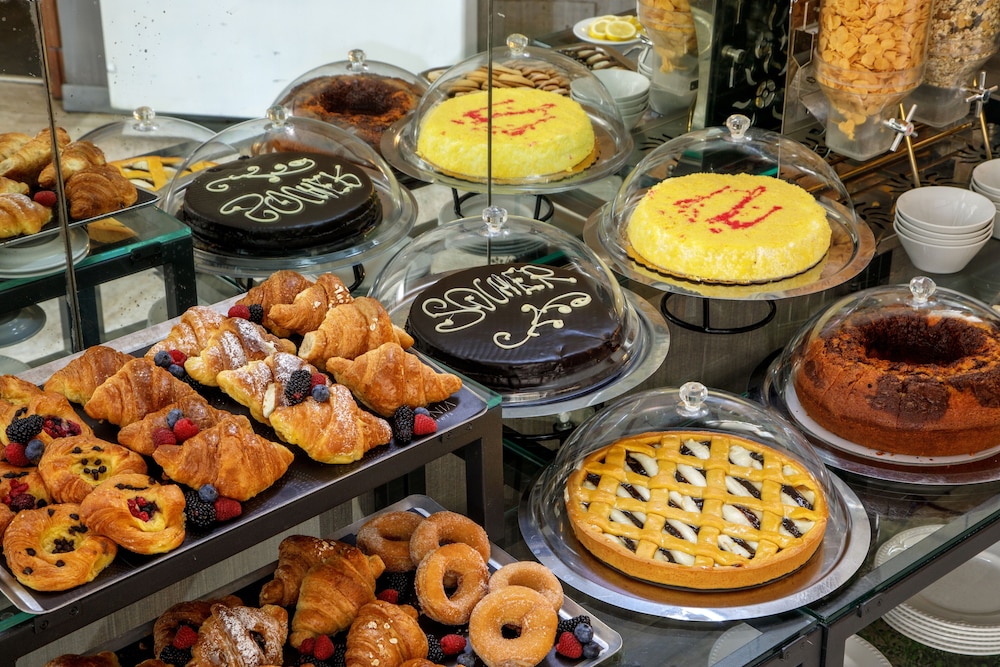 Hotel Santa Costanza by OMNIA hotels — Restaurant & bars in Rome, Lazio
