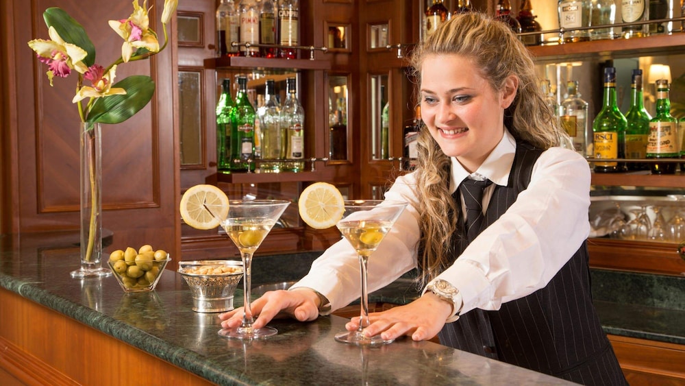 Hotel Santa Costanza by OMNIA hotels — Restaurant & bars in Rome, Lazio