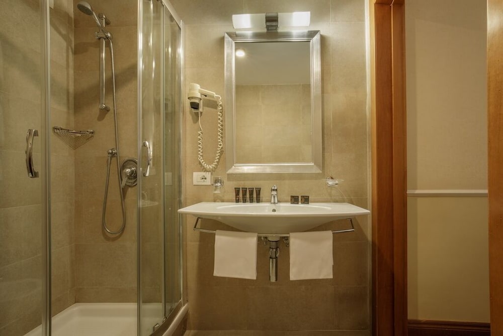 Hotel Santa Costanza by OMNIA hotels — Hotel rooms in Rome, Lazio