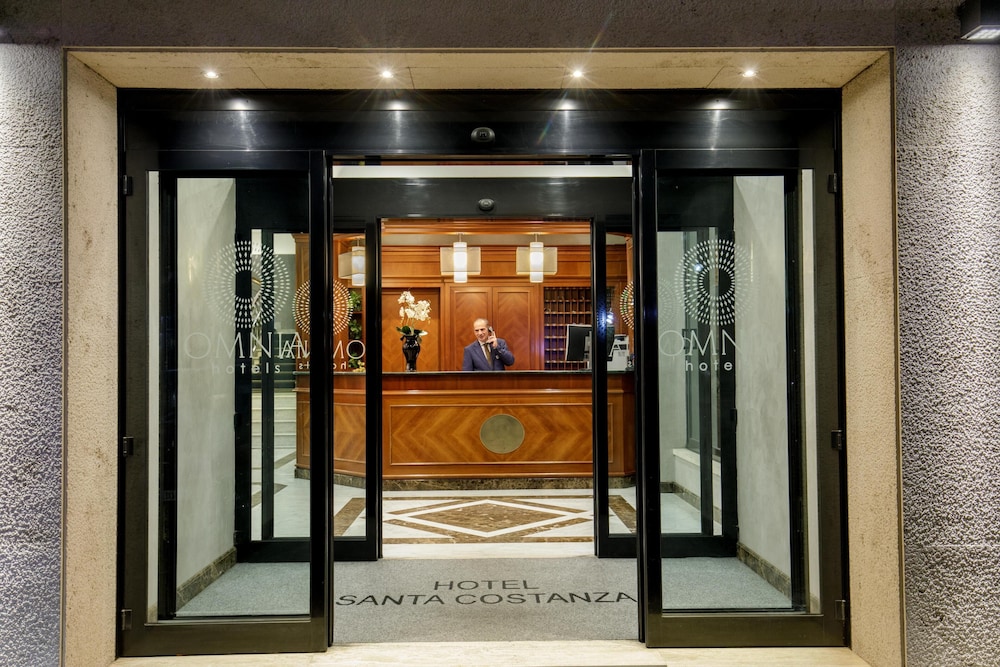 Hotel Santa Costanza by OMNIA hotels — Hotel building in Rome, Lazio