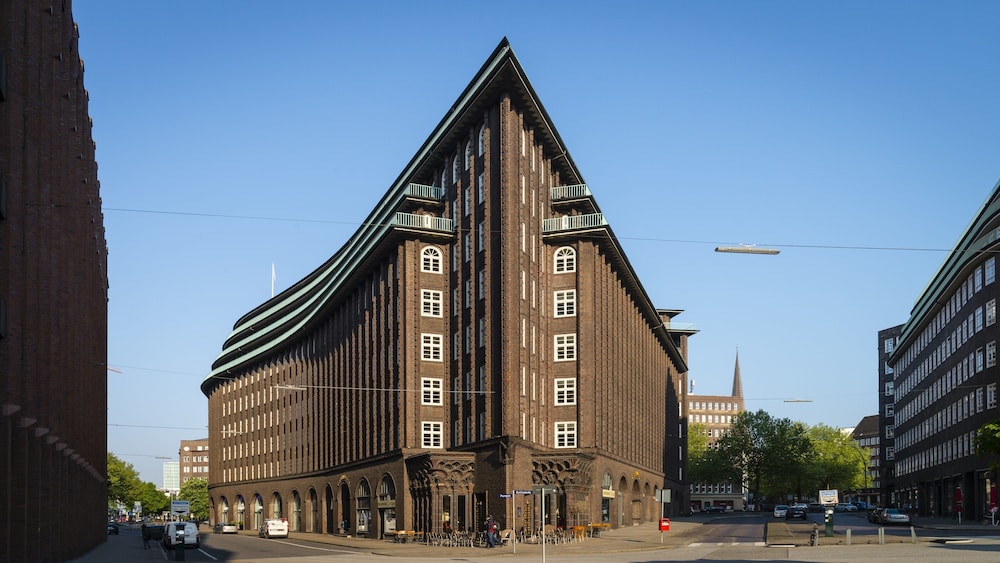 Holiday Inn Hamburg - City Nord by IHG — Hotel building in Hamburg, Hamburg