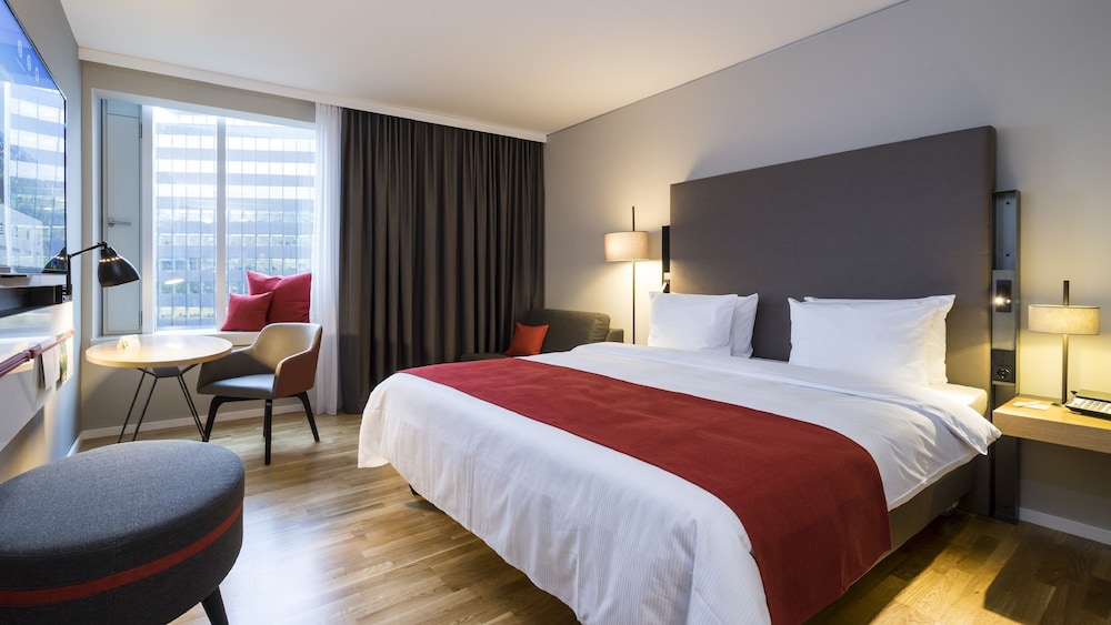 Holiday Inn Hamburg - City Nord by IHG — Hotel rooms in Hamburg, Hamburg