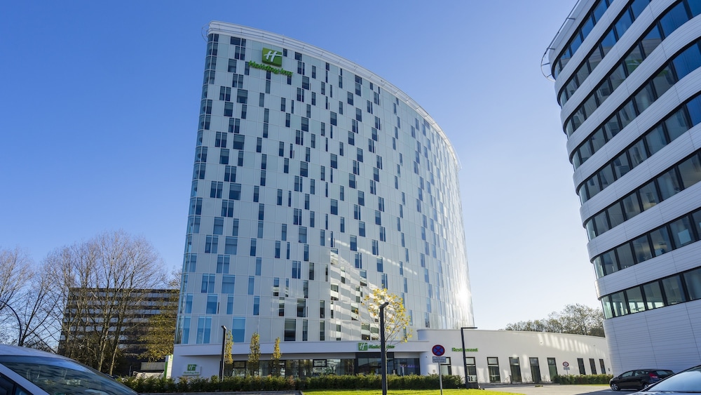 Holiday Inn Hamburg - City Nord by IHG — Hotel building in Hamburg, Hamburg