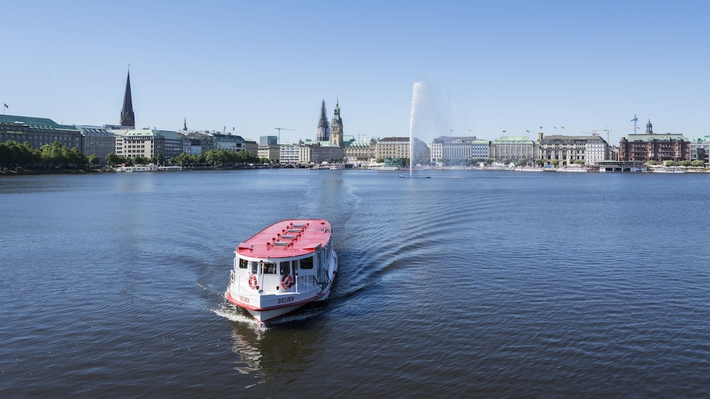 Holiday Inn Hamburg - City Nord by IHG — Attractions in the area in Hamburg, Hamburg