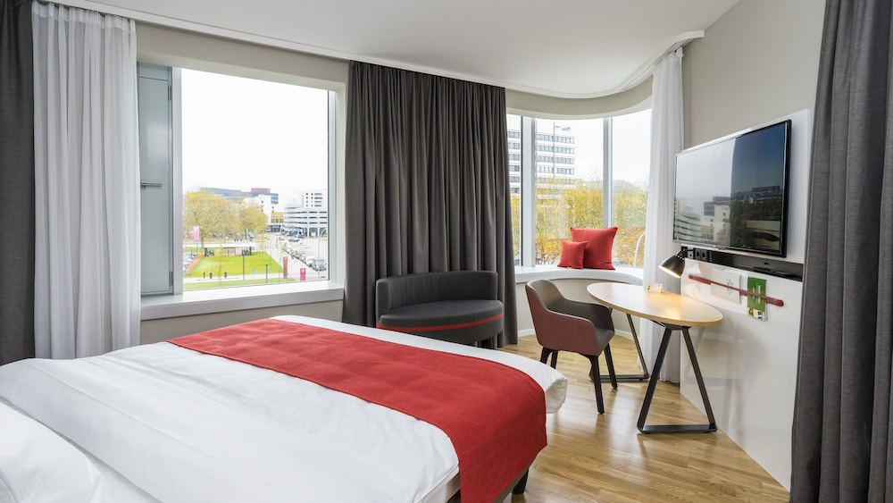 Holiday Inn Hamburg - City Nord by IHG — Hotel rooms in Hamburg, Hamburg