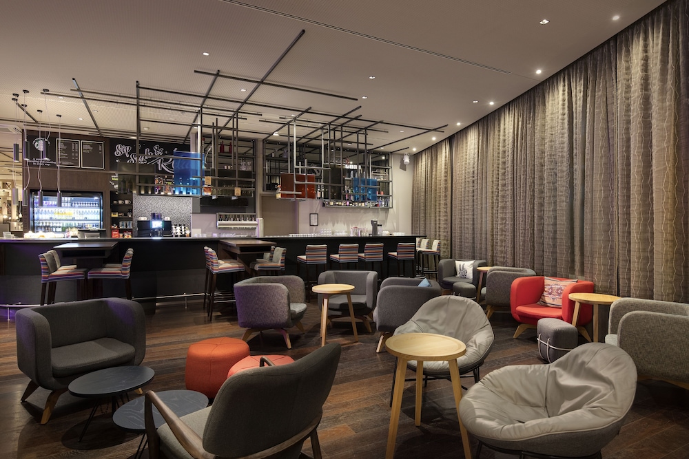 Holiday Inn Hamburg - City Nord by IHG — Restaurant & bars in Hamburg, Hamburg