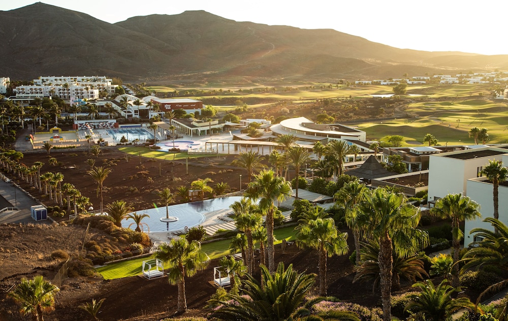 Playitas Hotel - Sports Resort — Swimming pool in Las Playitas, Canary Islands