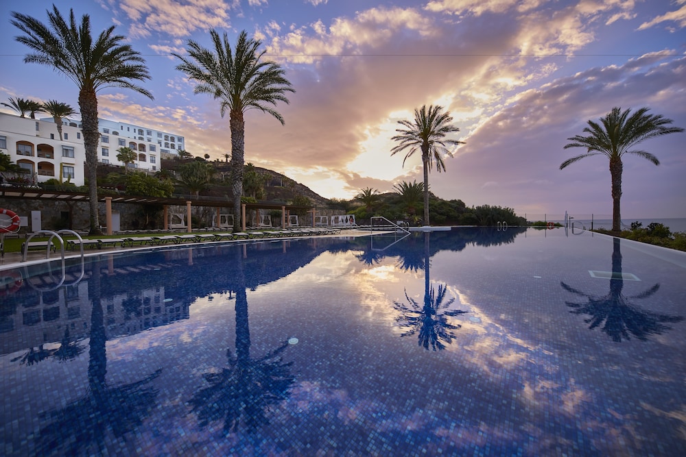 Playitas Hotel - Sports Resort — Swimming pool in Las Playitas, Canary Islands