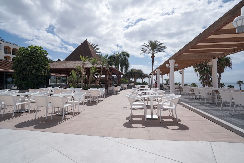 Playitas Hotel - Sports Resort — Restaurant & bars in Las Playitas, Canary Islands