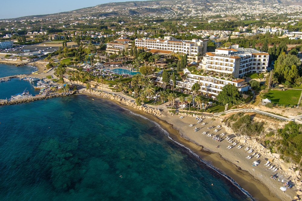 Coral Beach Hotel and Resort — Beach in Peyia, Paphos Region