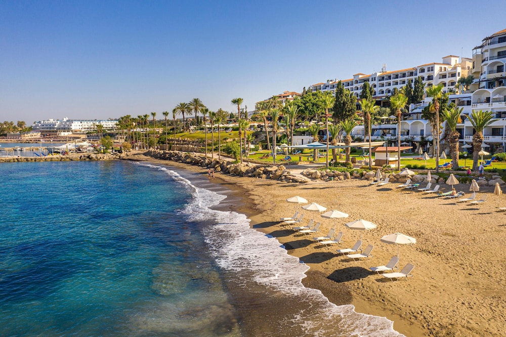 Coral Beach Hotel and Resort — Beach in Peyia, Paphos Region