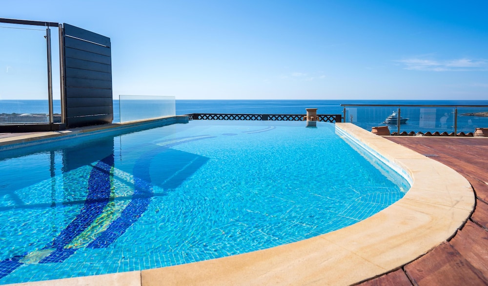 Coral Beach Hotel and Resort - zdjęcie 4
