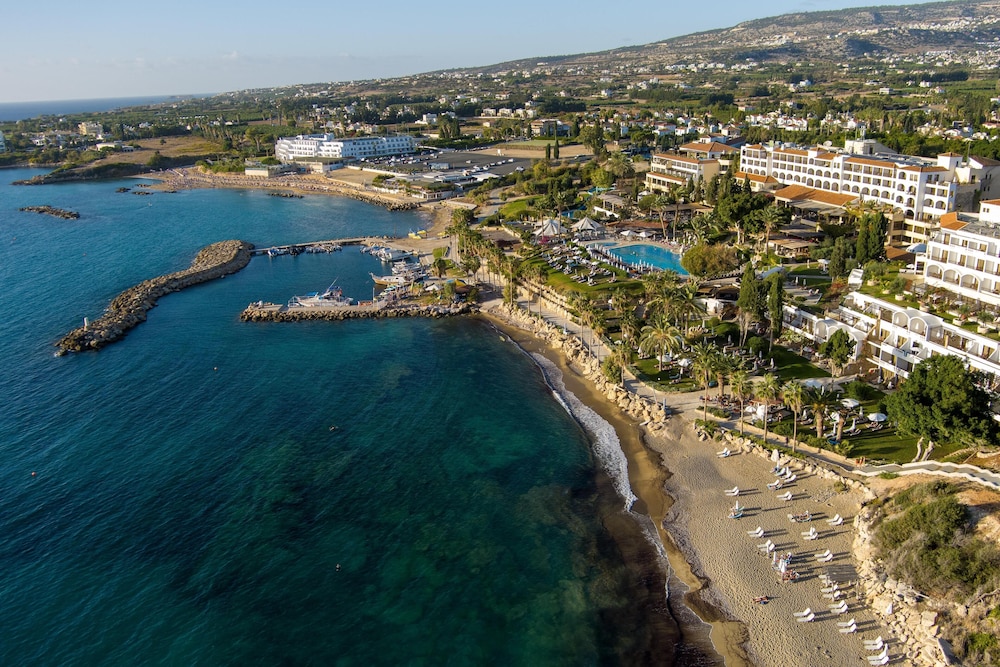 Coral Beach Hotel and Resort — Beach in Peyia, Paphos Region