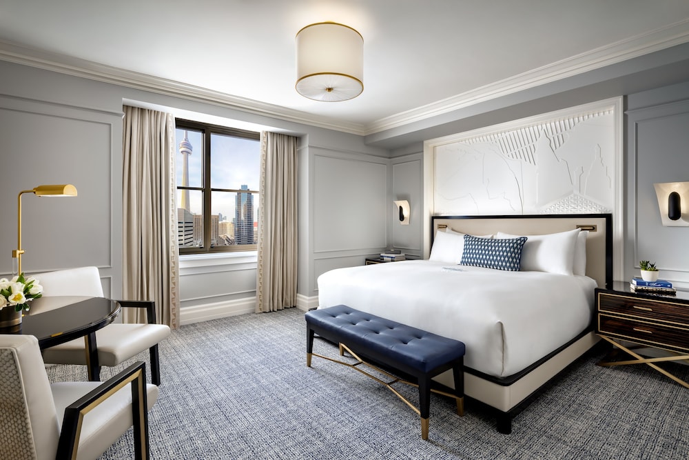 Fairmont Royal York — Hotel rooms in Toronto, Ontario