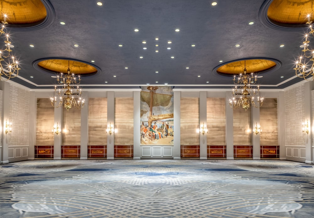 Fairmont Royal York — Hotel building in Toronto, Ontario