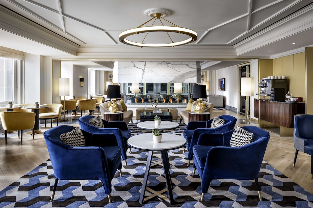 Fairmont Royal York — Restaurant & bars in Toronto, Ontario