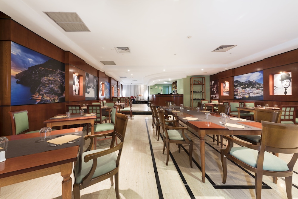 Be Live Experience Orotava — Restaurant & bars in Puerto de la Cruz, Canary Islands