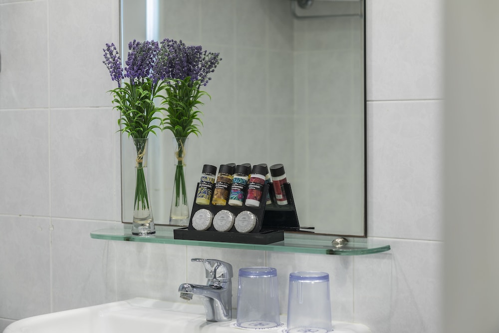 Pavlo Napa Beach Hotel — Hotel rooms in Ayia Napa, Famagusta Region