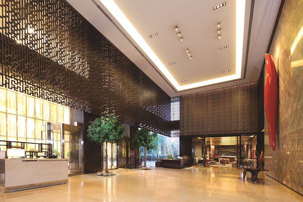 DoubleTree by Hilton Beijing — Hotel building in Beijing, Beijing