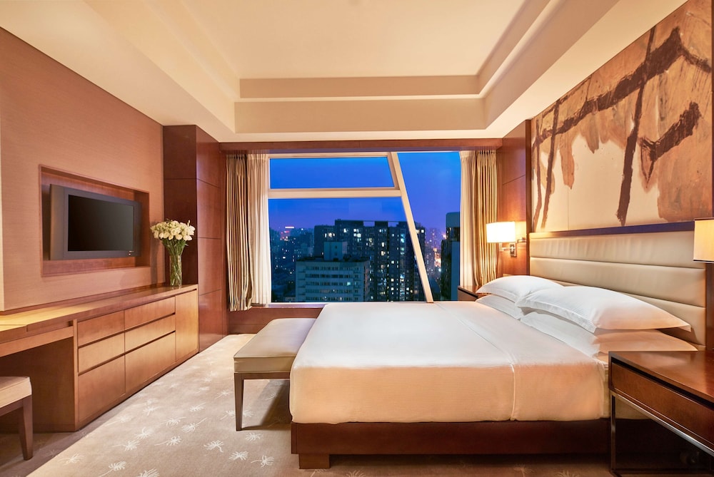 DoubleTree by Hilton Beijing — Hotel rooms in Beijing, Beijing