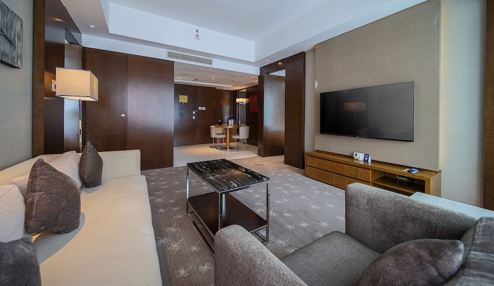 DoubleTree by Hilton Beijing — Hotel rooms in Beijing, Beijing