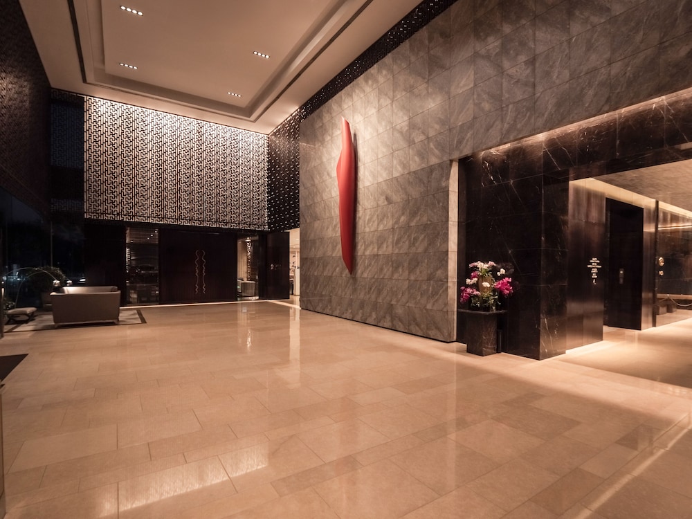 DoubleTree by Hilton Beijing — Hotel building in Beijing, Beijing