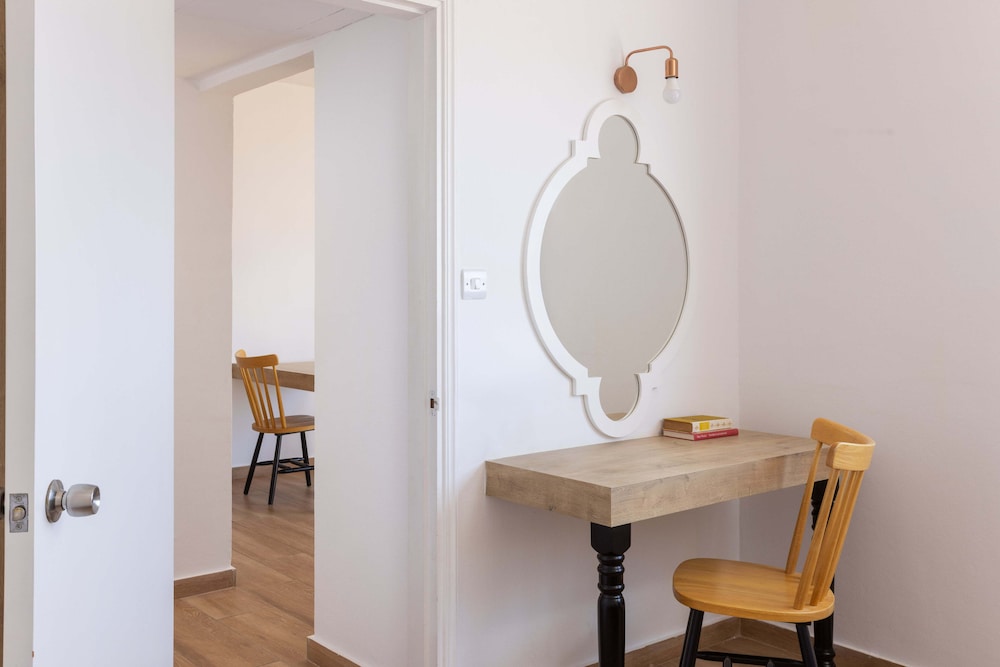 Atlantica Akteon — Hotel rooms in Chlorakas, Paphos Region