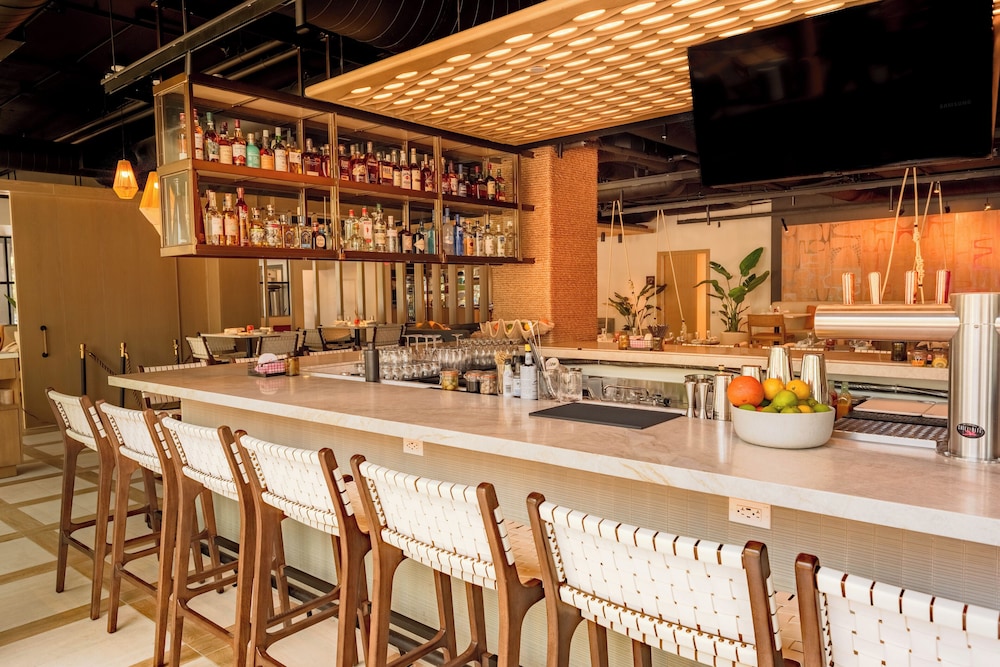 The Pierside Santa Monica — Restaurant & bars in Santa Monica, California