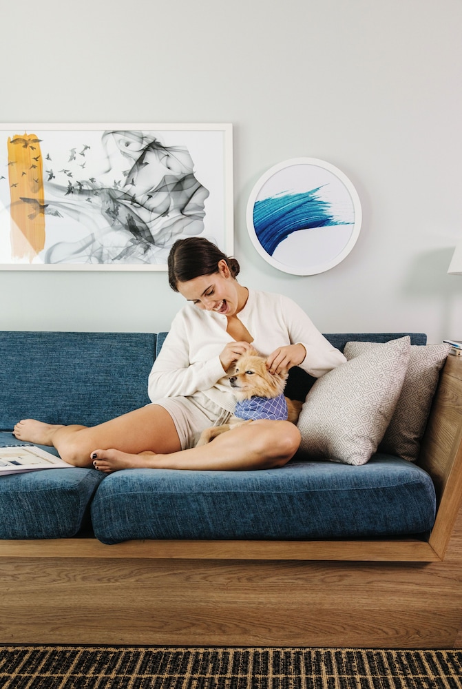 The Pierside Santa Monica — Hotel rooms in Santa Monica, California
