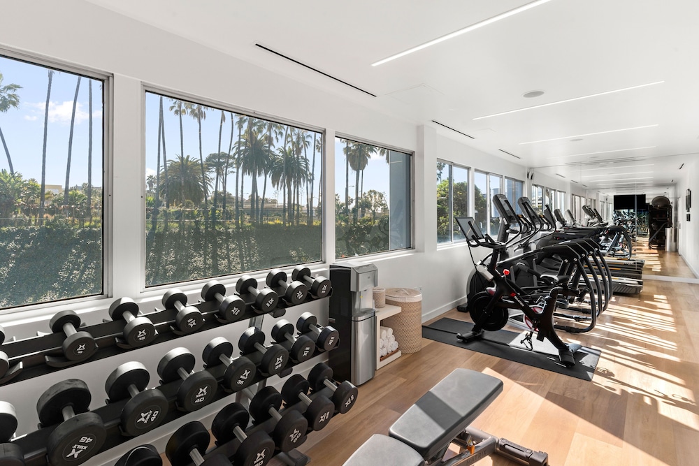 The Pierside Santa Monica — Sports & recreation in Santa Monica, California