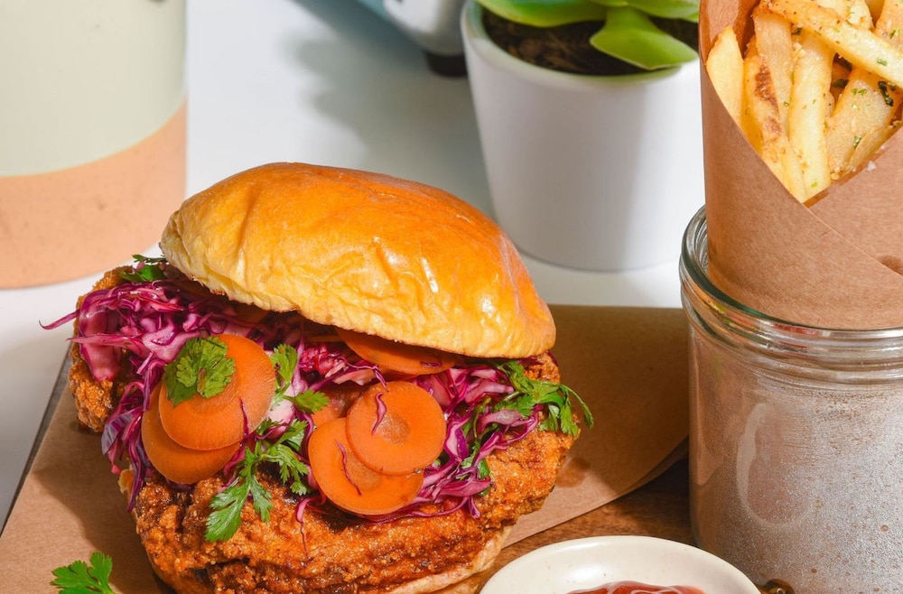 The Pierside Santa Monica — Restaurant & bars in Santa Monica, California