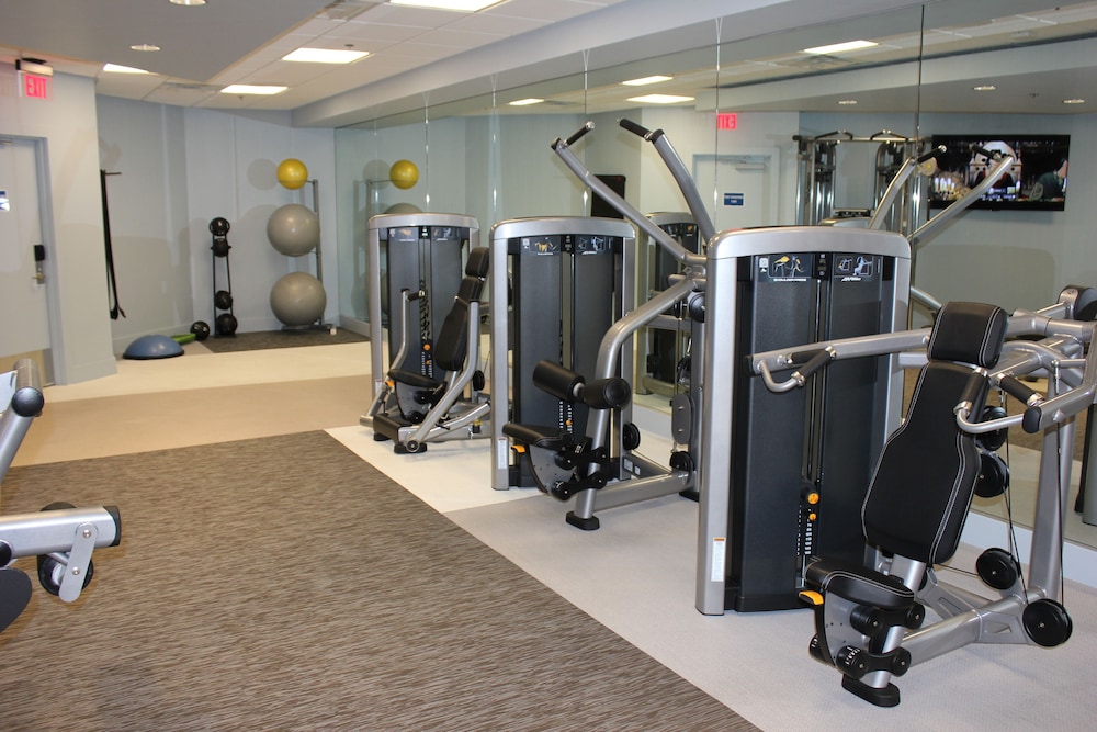 Hyatt Regency Long Beach — Sports & recreation in Wilmington, California